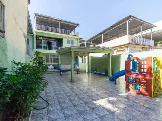 casa-4-quartos-2-andares-terraco-na-penha-proximo-ao-comercio-e-av-brasil